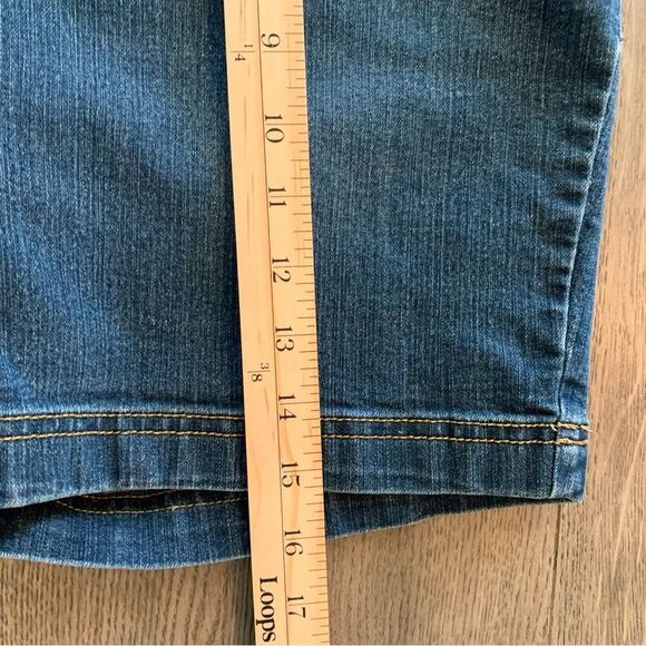 Croft & Barrow Shorts Women’s Sz 10 Blue Classic Fit Stretch High Rise 6” Inseam - Picture 11 of 13